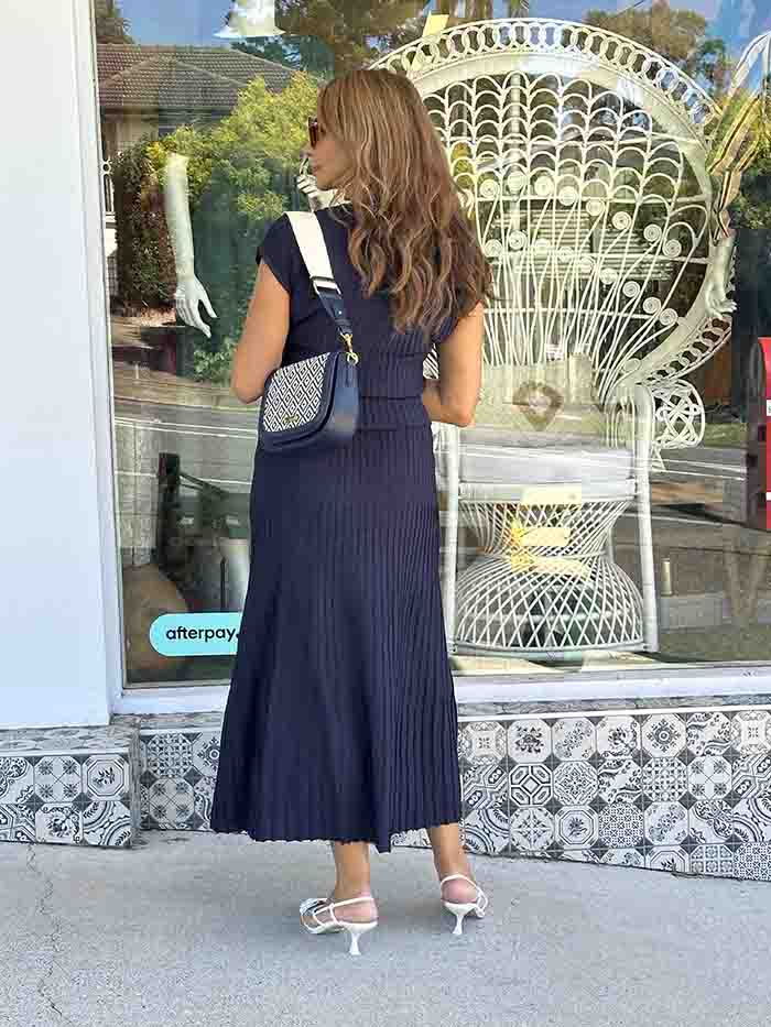 Pleat Knit Skirt - Navy