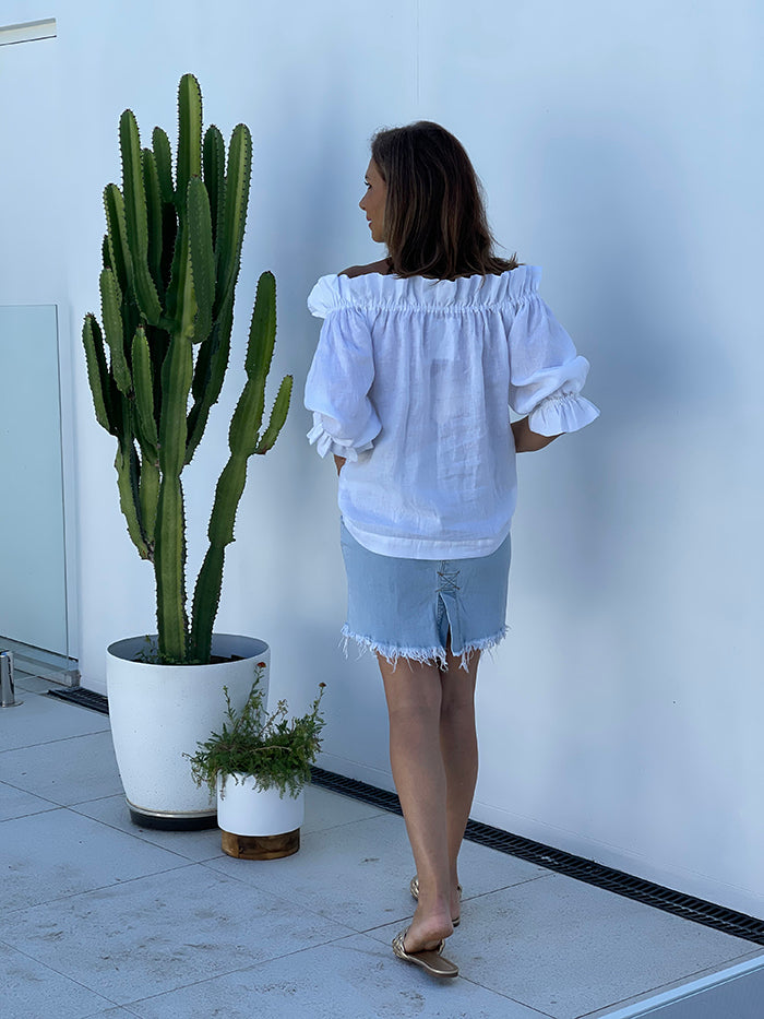 Bella Linen Ruffle Top - White