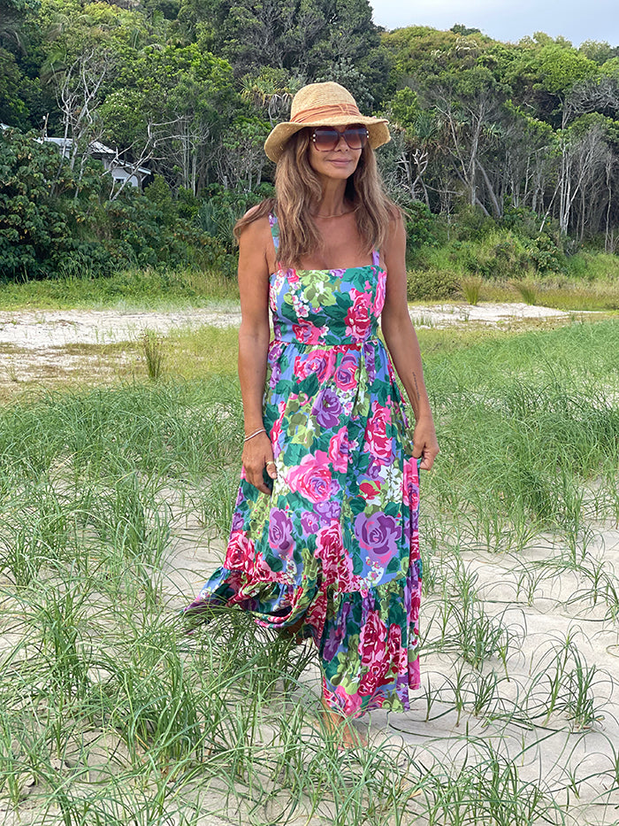 Pretty Posey Maxi Dress