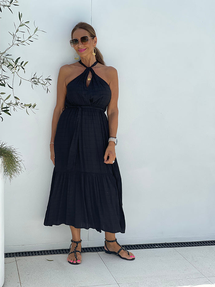 Annika Black Maxi