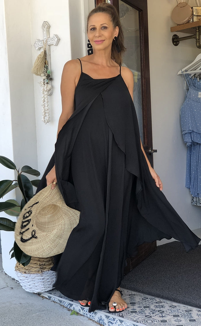 Destination Dress - Black