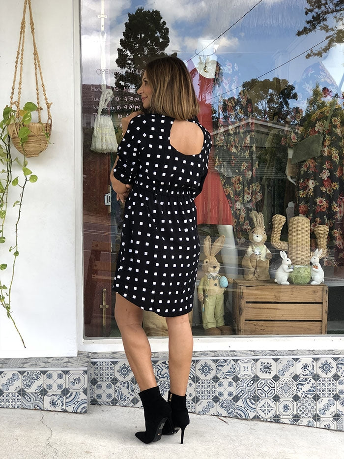 Tuscan Dress - Black and White