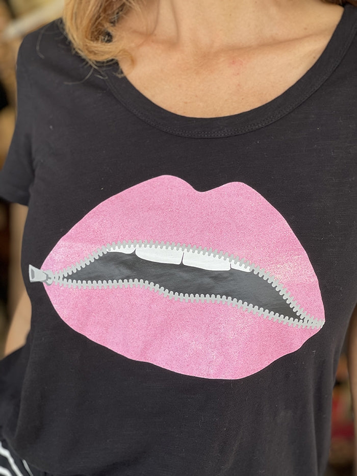 Zip Lips Tee