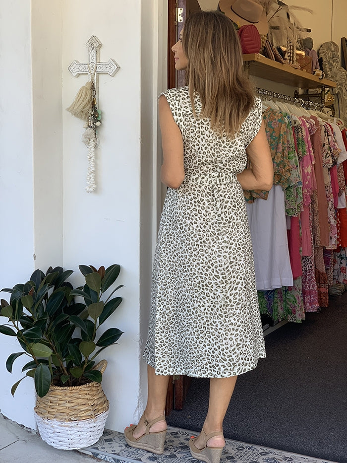 Calista Linen Dress - Leopard