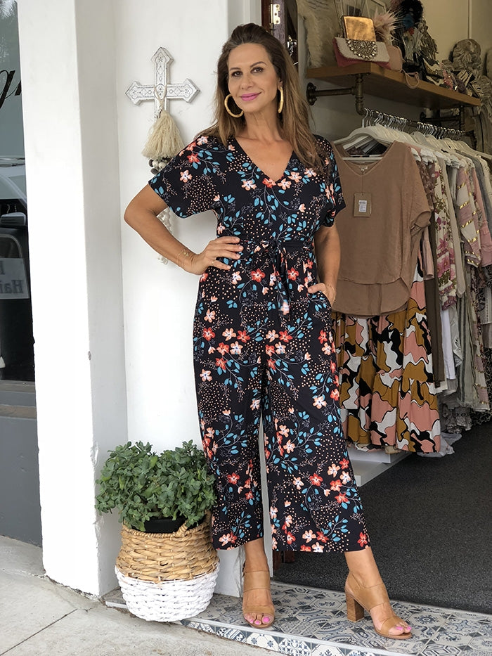 Annistyn Jumpsuit - Floral